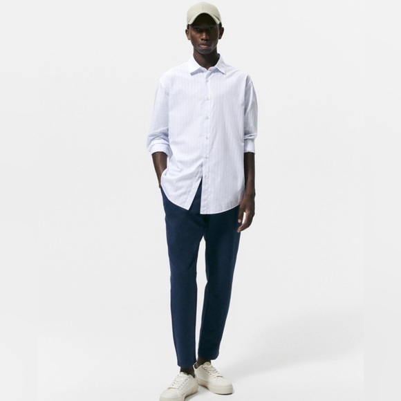 ZARA MAN REGULAR FIT STRIPED BUTTON DOWN - Picture 1 of 5